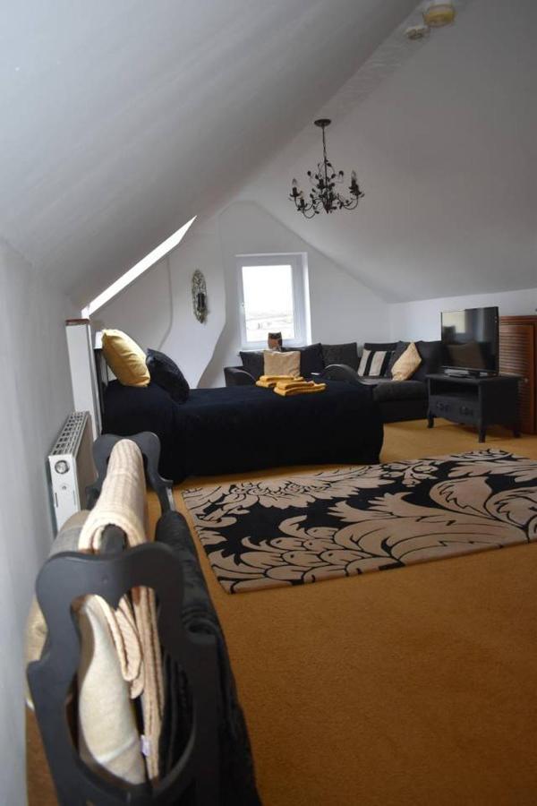 Ceulanydd Bnb Moelfre Exterior photo